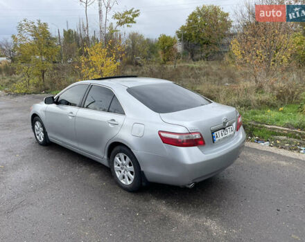 Сірий Тойота Камрі, об'ємом двигуна 3.46 л та пробігом 286 тис. км за 7650 $, фото 4 на Automoto.ua