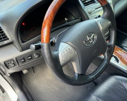 Сірий Тойота Камрі, об'ємом двигуна 3.5 л та пробігом 283 тис. км за 9100 $, фото 7 на Automoto.ua