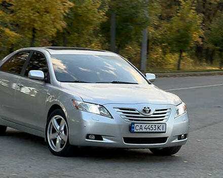 Серый Тойота Камри, объемом двигателя 3.5 л и пробегом 290 тыс. км за 8500 $, фото 10 на Automoto.ua
