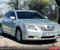 Сірий Тойота Камрі, об'ємом двигуна 2.4 л та пробігом 240 тис. км за 6999 $, фото 1 на Automoto.ua