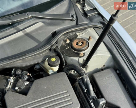 Серый Тойота Камри, объемом двигателя 2.36 л и пробегом 221 тыс. км за 7999 $, фото 45 на Automoto.ua