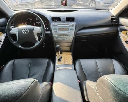 Сірий Тойота Камрі, об'ємом двигуна 2.4 л та пробігом 249 тис. км за 9500 $, фото 13 на Automoto.ua