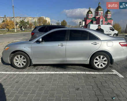 Сірий Тойота Камрі, об'ємом двигуна 2.36 л та пробігом 362 тис. км за 6800 $, фото 1 на Automoto.ua