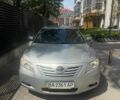 Сірий Тойота Камрі, об'ємом двигуна 2.4 л та пробігом 242 тис. км за 8000 $, фото 1 на Automoto.ua