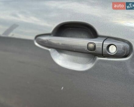 Серый Тойота Камри, объемом двигателя 3.46 л и пробегом 285 тыс. км за 8690 $, фото 10 на Automoto.ua