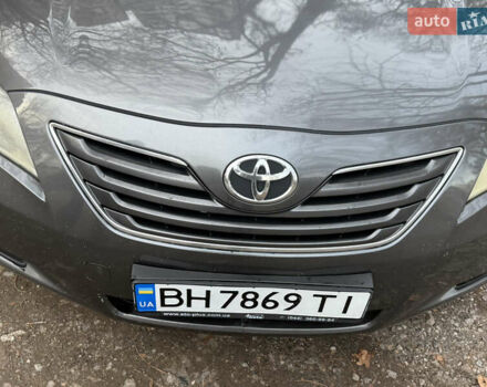 Сірий Тойота Камрі, об'ємом двигуна 3.46 л та пробігом 280 тис. км за 7000 $, фото 14 на Automoto.ua