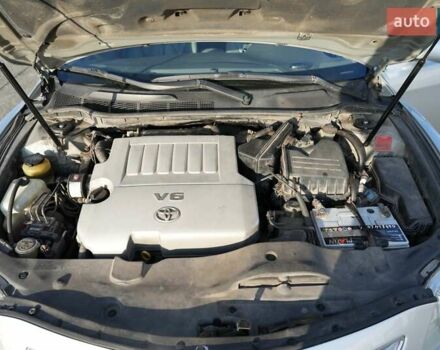 Серый Тойота Камри, объемом двигателя 3.46 л и пробегом 428 тыс. км за 10000 $, фото 26 на Automoto.ua