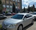 Серый Тойота Камри, объемом двигателя 2.36 л и пробегом 286 тыс. км за 6800 $, фото 1 на Automoto.ua