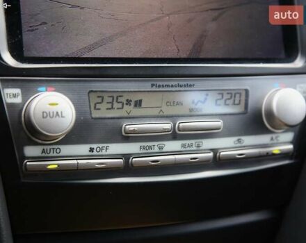 Серый Тойота Камри, объемом двигателя 3.5 л и пробегом 231 тыс. км за 10000 $, фото 16 на Automoto.ua