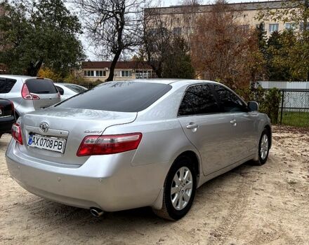 Серый Тойота Камри, объемом двигателя 2.4 л и пробегом 240 тыс. км за 7700 $, фото 5 на Automoto.ua