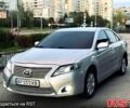Серый Тойота Камри, объемом двигателя 3.5 л и пробегом 300 тыс. км за 9000 $, фото 1 на Automoto.ua