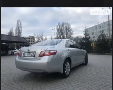 Серый Тойота Камри, объемом двигателя 2.4 л и пробегом 221 тыс. км за 8499 $, фото 2 на Automoto.ua