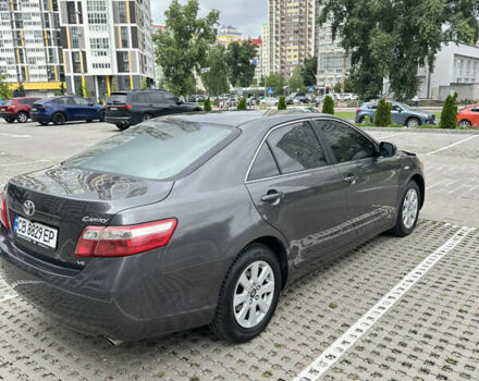 Серый Тойота Камри, объемом двигателя 3.5 л и пробегом 265 тыс. км за 10500 $, фото 13 на Automoto.ua
