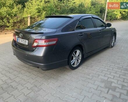 Серый Тойота Камри, объемом двигателя 3.5 л и пробегом 300 тыс. км за 7800 $, фото 1 на Automoto.ua