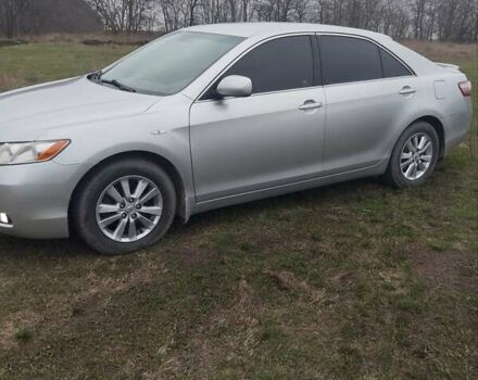Серый Тойота Камри, объемом двигателя 3.5 л и пробегом 200 тыс. км за 8800 $, фото 2 на Automoto.ua