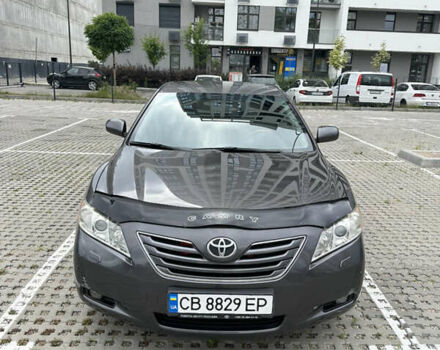 Серый Тойота Камри, объемом двигателя 3.5 л и пробегом 265 тыс. км за 10500 $, фото 1 на Automoto.ua