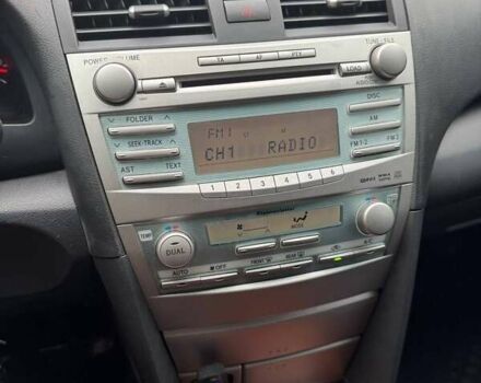 Серый Тойота Камри, объемом двигателя 3.5 л и пробегом 274 тыс. км за 10200 $, фото 11 на Automoto.ua