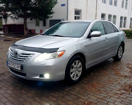Сірий Тойота Камрі, об'ємом двигуна 2.4 л та пробігом 375 тис. км за 6500 $, фото 1 на Automoto.ua