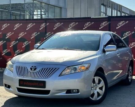 Серый Тойота Камри, объемом двигателя 2.36 л и пробегом 192 тыс. км за 7850 $, фото 2 на Automoto.ua