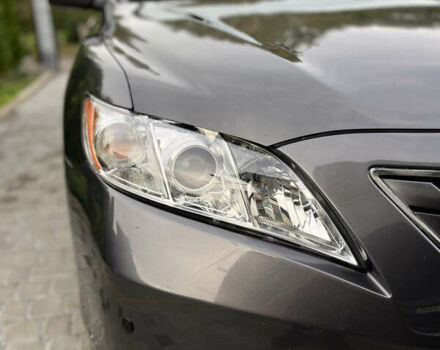 Серый Тойота Камри, объемом двигателя 2.4 л и пробегом 220 тыс. км за 8700 $, фото 11 на Automoto.ua