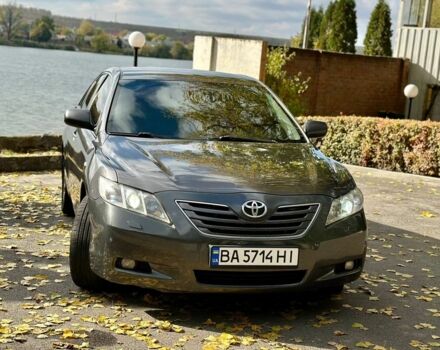 Тойота Камрі 2007 у Кропивницькому (Кіровограді) на Automoto.ua Сірий Тойота Камрі, об'ємом двигуна 3.5 л та пробігом 320 тис. км за 8500 $, фото 3 на Automoto.ua