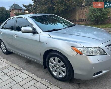 Сірий Тойота Камрі, об'ємом двигуна 2.4 л та пробігом 165 тис. км за 9999 $, фото 7 на Automoto.ua