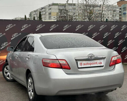Сірий Тойота Камрі, об'ємом двигуна 2.36 л та пробігом 192 тис. км за 7650 $, фото 7 на Automoto.ua
