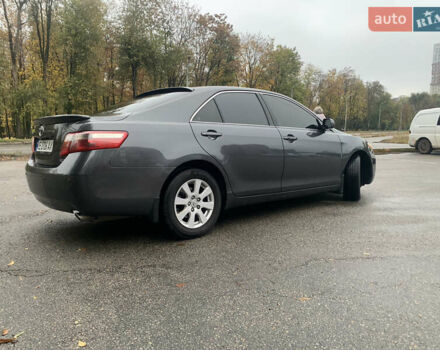 Серый Тойота Камри, объемом двигателя 3.5 л и пробегом 290 тыс. км за 9000 $, фото 6 на Automoto.ua