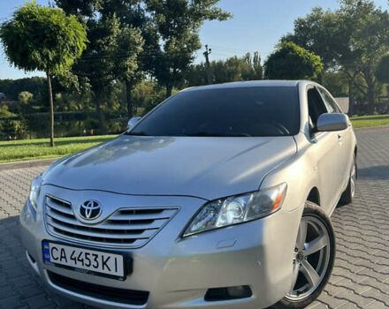 Серый Тойота Камри, объемом двигателя 3.5 л и пробегом 290 тыс. км за 8500 $, фото 18 на Automoto.ua