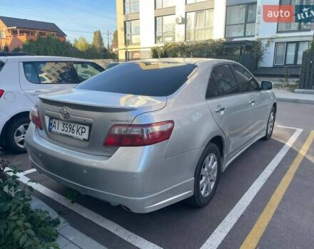 Серый Тойота Камри, объемом двигателя 3.46 л и пробегом 400 тыс. км за 8000 $, фото 5 на Automoto.ua