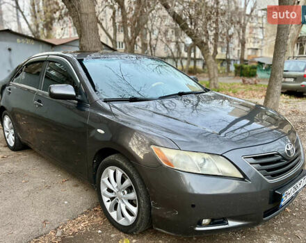 Сірий Тойота Камрі, об'ємом двигуна 3.46 л та пробігом 280 тис. км за 7000 $, фото 3 на Automoto.ua