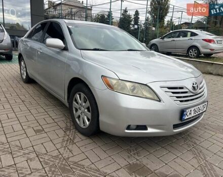 Тойота Камри 2007 в Киеве на Automoto.ua Серый Тойота Камри, объемом двигателя 2.4 л и пробегом 210 тыс. км за 7999 $, фото 2 на Automoto.ua