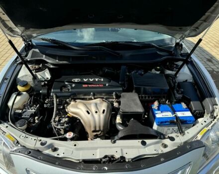 Серый Тойота Камри, объемом двигателя 2.4 л и пробегом 294 тыс. км за 8500 $, фото 23 на Automoto.ua