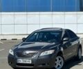 Сірий Тойота Камрі, об'ємом двигуна 2.36 л та пробігом 372 тис. км за 7650 $, фото 1 на Automoto.ua
