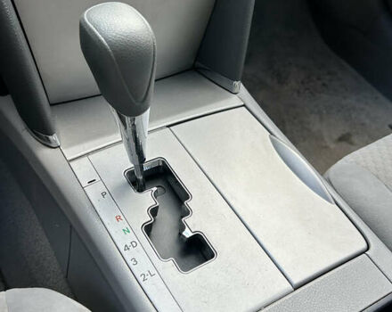 Сірий Тойота Камрі, об'ємом двигуна 2.4 л та пробігом 191 тис. км за 8300 $, фото 16 на Automoto.ua