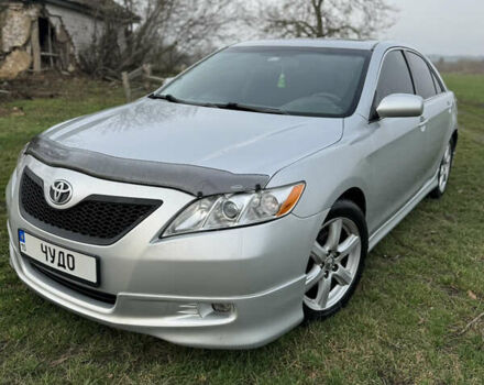 Сірий Тойота Камрі, об'ємом двигуна 2.36 л та пробігом 350 тис. км за 7800 $, фото 2 на Automoto.ua