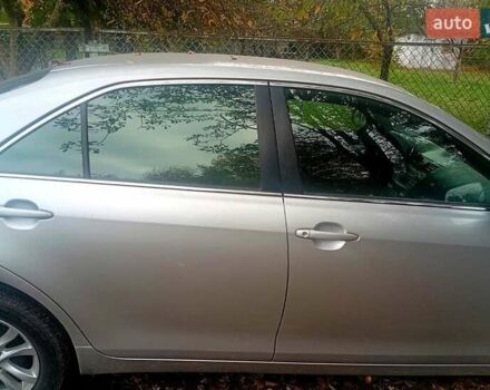 Серый Тойота Камри, объемом двигателя 2.4 л и пробегом 262 тыс. км за 7000 $, фото 11 на Automoto.ua