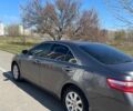 Сірий Тойота Камрі, об'ємом двигуна 2.4 л та пробігом 260 тис. км за 8700 $, фото 2 на Automoto.ua
