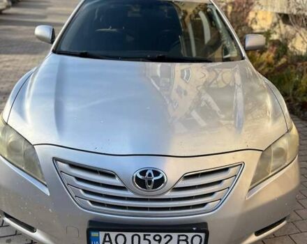 Сірий Тойота Камрі, об'ємом двигуна 2.36 л та пробігом 319 тис. км за 7900 $, фото 5 на Automoto.ua