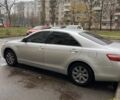 Серый Тойота Камри, объемом двигателя 2.4 л и пробегом 314 тыс. км за 6800 $, фото 5 на Automoto.ua