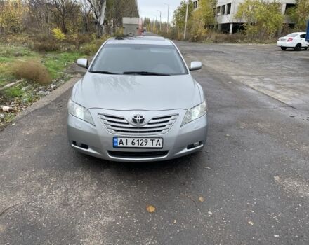 Серый Тойота Камри, объемом двигателя 3.5 л и пробегом 286 тыс. км за 7650 $, фото 1 на Automoto.ua