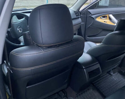 Серый Тойота Камри, объемом двигателя 2.4 л и пробегом 240 тыс. км за 7600 $, фото 5 на Automoto.ua