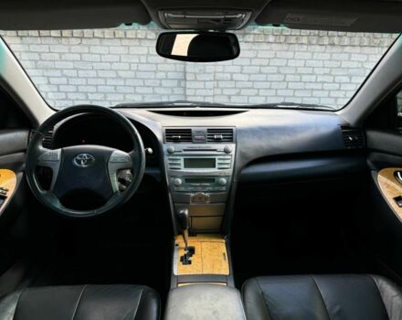 Серый Тойота Камри, объемом двигателя 2.4 л и пробегом 294 тыс. км за 8500 $, фото 18 на Automoto.ua