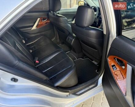 Серый Тойота Камри, объемом двигателя 3.46 л и пробегом 320 тыс. км за 7200 $, фото 14 на Automoto.ua