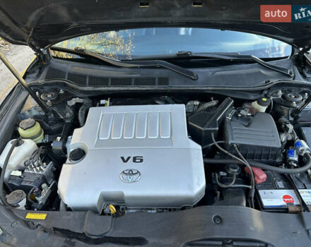 Серый Тойота Камри, объемом двигателя 3.46 л и пробегом 262 тыс. км за 9300 $, фото 12 на Automoto.ua