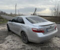 Серый Тойота Камри, объемом двигателя 2.4 л и пробегом 311 тыс. км за 7700 $, фото 4 на Automoto.ua