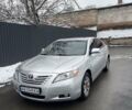 Сірий Тойота Камрі, об'ємом двигуна 3.5 л та пробігом 320 тис. км за 8400 $, фото 3 на Automoto.ua