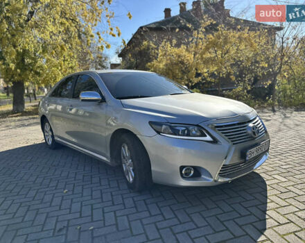 Сірий Тойота Камрі, об'ємом двигуна 3.46 л та пробігом 280 тис. км за 6400 $, фото 1 на Automoto.ua