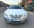 Серый Тойота Камри, объемом двигателя 2.4 л и пробегом 195 тыс. км за 9300 $, фото 1 на Automoto.ua