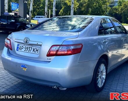 Серый Тойота Камри, объемом двигателя 2.4 л и пробегом 224 тыс. км за 6700 $, фото 4 на Automoto.ua